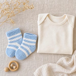 Beginner Crochet Baby Socks Pattern, Striped Newborn Booties, Toe-Up Design (PDF Download)