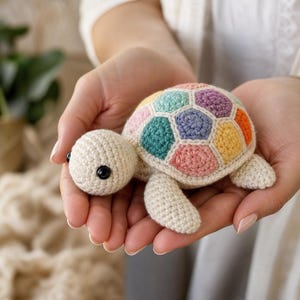 Quilted Patchwork Turtle Crochet Pattern – Amigurumi Plushie Toy (PDF Download)