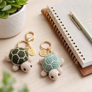 Mini Turtle Keychain Crochet Pattern | Amigurumi Turtle PDF | Beginner Friendly