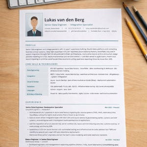 Modern Professional Resume Template, Senior Data Engineer - Integration Specialist, CV with Photo, MS Word