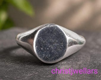 Anillo de sello ovalado de plata de ley 925, minimalista unisex, listo para estampar.