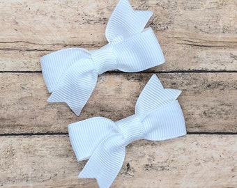 White baby bows - hair bows, baby bows, baby hair clips, pigtail bows, hair bows for girls, toddler bows