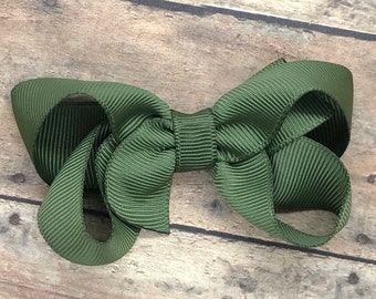 Olive green hair bow - hair bows, bows for girls, baby bows, toddler bows, pigtail bows, boutique bows