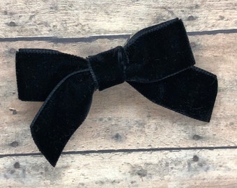 Velvet hair bow - hair bows, velvet bows, girls bows, baby bows, toddler hair bows, 3 inch hair bows