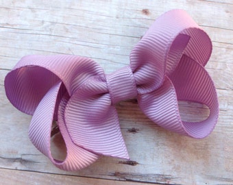 Dusty lilac bow - hair bows, bows for girls, baby bows, toddler hair bows, boutique bows, pigtail bows, girls bows