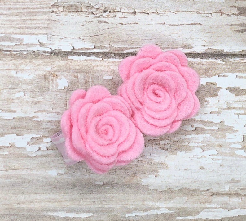 Rose Pâle En Feutrine Fleur Pince à Cheveux Feutre Boucles Pour Les Cheveux Noeuds En Feutrine Pinces à Cheveux Fleur Arcs De Cheveux De Bébé