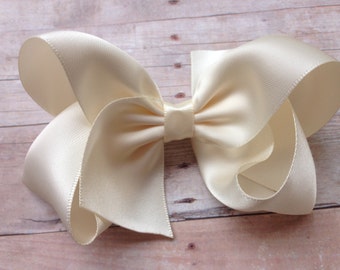 Ivory satin hair bow - hair bows, bows, hair clips, hair bows for girls, baby bows, toddler bows, girls bows, girls hair bows, hair bow, bow