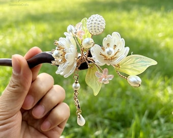 Handmade Floral Hair Accessories, Personalized Wooden Gift for Her, White Flower Hair Pin, Victorian Wedding Accessory Gift