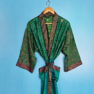Handgjord vintage sidenkimono, kimonojacka för kvinnor, japansk stil, återvunnen sidenmantel, hippiefestivalkappa, present till,