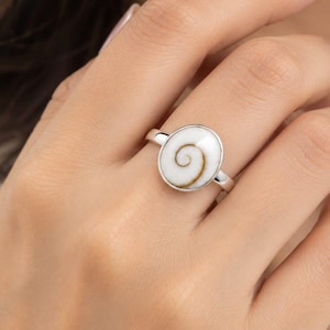 Shiva öga snäckskal ring | 925 sterlingsilverring | Handgjord damring | Boho statement-ring | Minimalistiska smycken för kvinnor | Present till henne