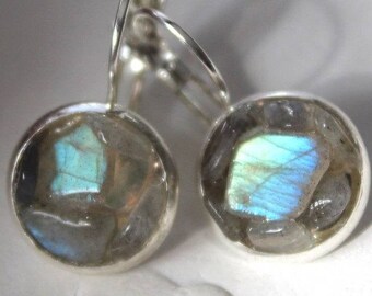 Orecchini pendenti labradorite in argento monachella chiusa, gioielli argento, regalo donna orecchini eleganti sempici  San Valentino