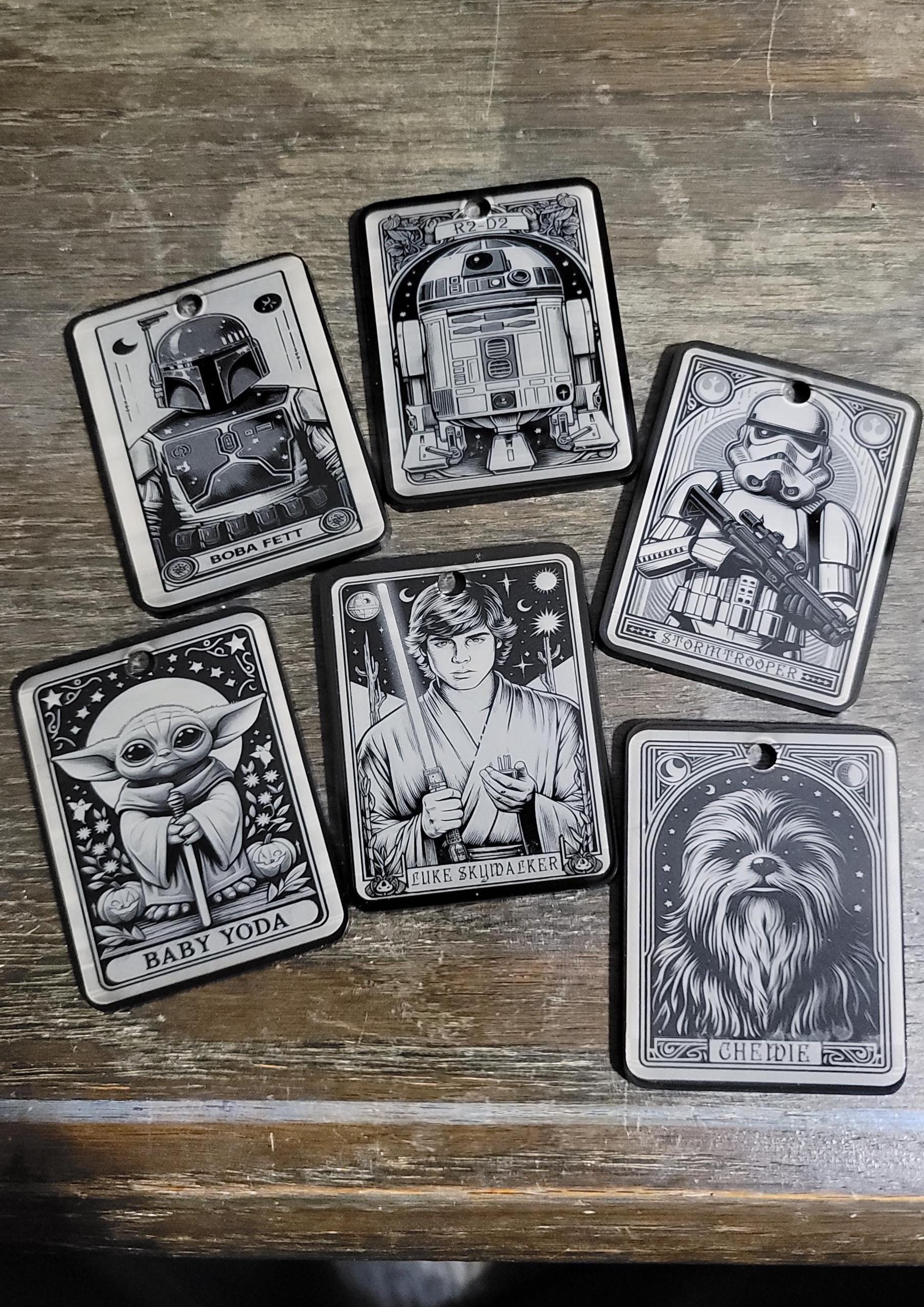 未使用 STAR WARS TAROT スターウォーズタロット レア 友達が作ったんだ、スターウォーズ風のタロットカードを。 : r