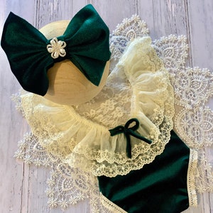 Velvet romper, Newborn romper set, Newborn photo prop, newborn romper, newborn Christmas romper, newborn baby photo prop, baby photo prop,