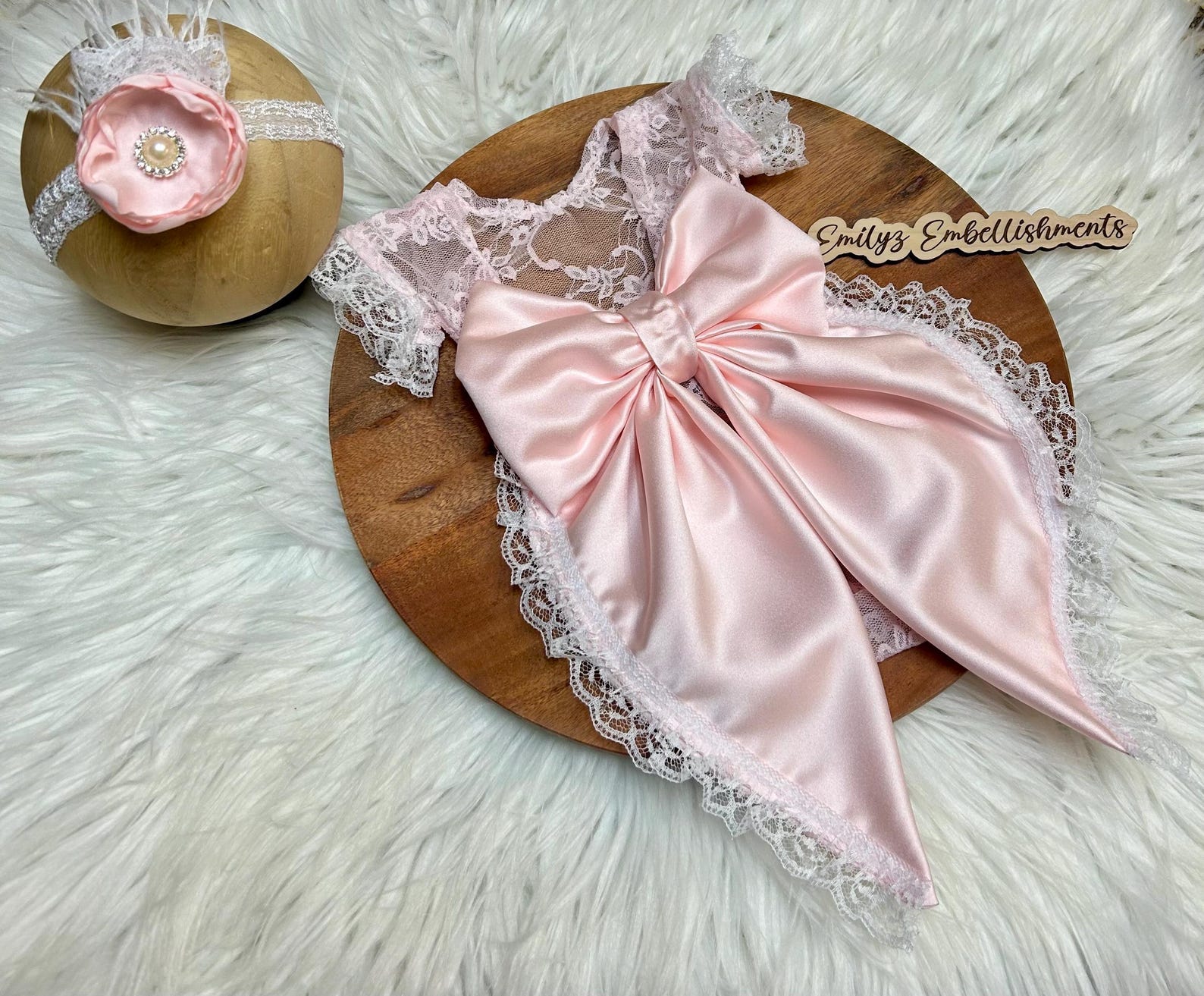 Pink Color Romper In Velvet Stuff For New Born Baby Girl main image 1