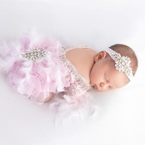 Baby pink fancy feather baby girl  romper set, Newborn photo prop, newborn romper, newborn Feather romper, newborn baby photo prop, boujee