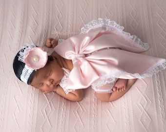 Baby pink newborn romper set with bow, Newborn photo prop, newborn romper, newborn lace romper, newborn baby photo prop, baby photo prop,