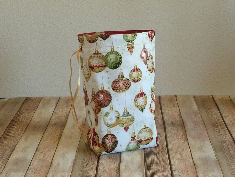 Item BG94 Decorated Christmas Ornaments Fabric Gift Bag