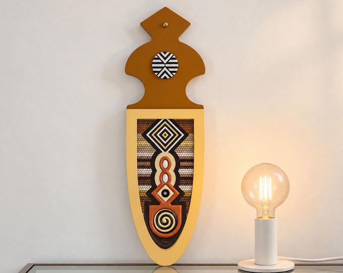 Modern African Wooden Art: Afrocentric Sculpture Tribal Geometric design Décor