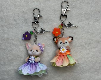 Calico Critter Baby Duo Blossom Dresses Keychain | Kawaii Beaded Phone Charm