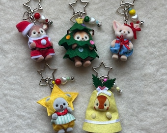 Calico Critter Baby Christmas Keychain: Kawaii Beaded Bag Charm