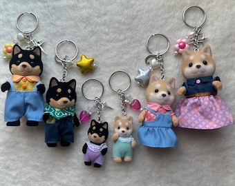 Llavero Calico Critter: Dije de cuentas para bolso de la familia Shiba