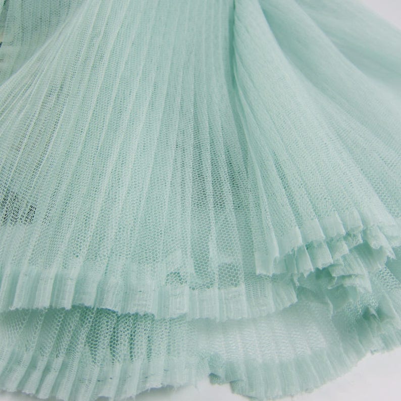mesh accordion pleats fabric Pleated mesh Panel fabric ruffled tulle fabric,Vertical crease nude accordion tulle pleated fabric