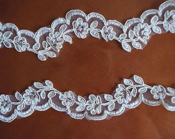 ivory alencon lace trim, ivory cord lace trim for bridal veil, bridal scalloped trim, CG001B