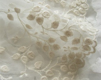 cream lace trim , vintage style lace trim , cotton embroidered mesh lace with retro floral，wscx019m