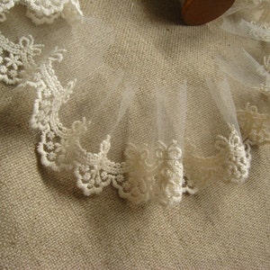 ivory lace trim , small cotton embroidered lace, scalloped lace with bows image 5