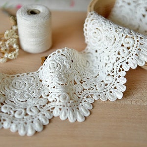 off white cotton lace trim , crochet cotton lace, retro scalloped trim lace, one yard image 2