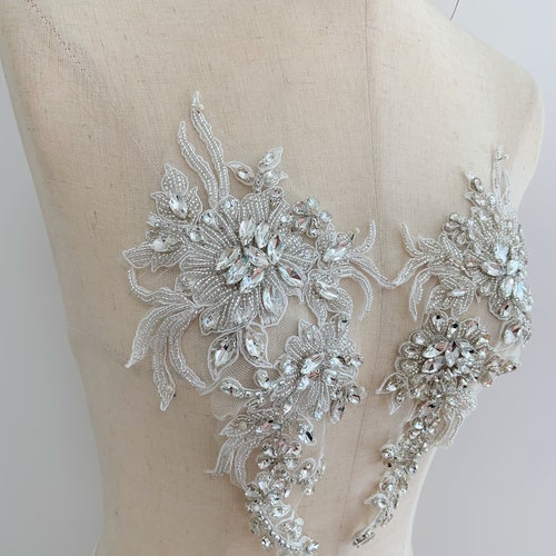 One pair silver Rhinestone applique with florals motif for couture, dress, costume