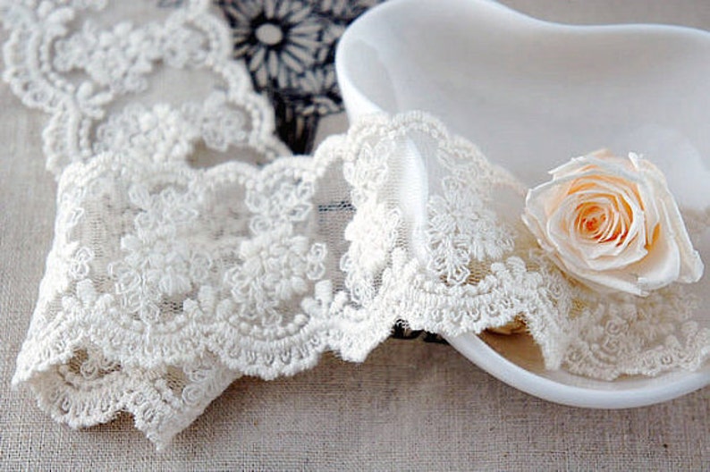 2 yards ivory lace fabric trim antique style trim lace Etsy