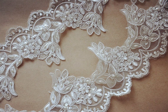 Ivory Applique Lace Trim Scalloped Sewing Bridal Wedding Dress Edge 1 Metre 