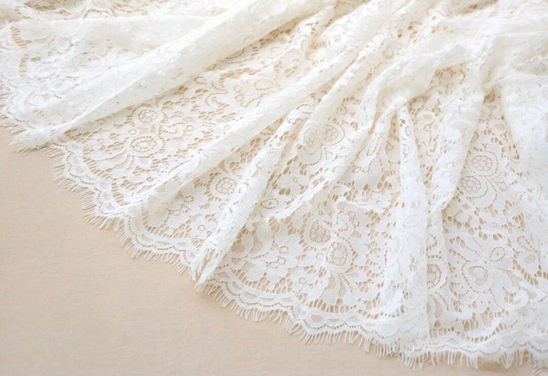 Pizzo shop chantilly francese