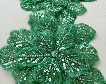 Applicazione di fiori verdi 3D, applicazione di pizzo con perline pesanti, toppa floreale 3D con perline e strass per l'alta moda