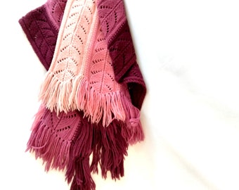 Vintage 60s Knitted Afghan Lap Throw - Ombre Dusty Pink to Burgundy Wine - Approximately 40 x 48 inches