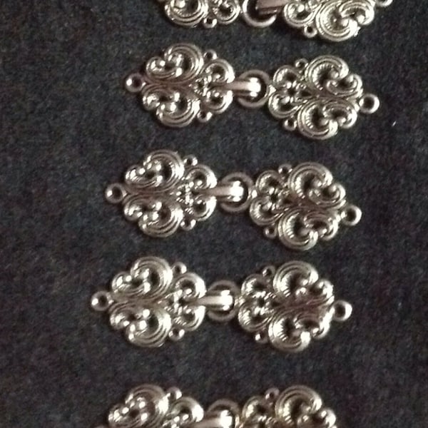 Set of 5 silver metal button clasps for sewing and  knitting supplies reclaimed by upcycledtotebags  on etsy knitting supply