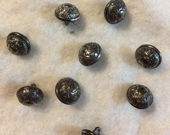 set of 9 silvercolored buttons medium size beautiful quilt design upcycled from Wool sweater knitting supply sewing supply