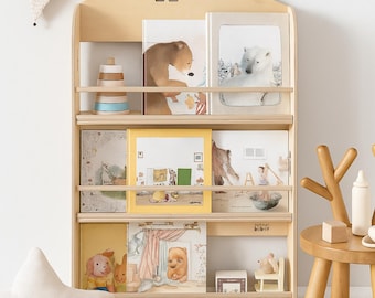 Estantería Montessori para habitación infantil / Estantería de pared con forma de casita.