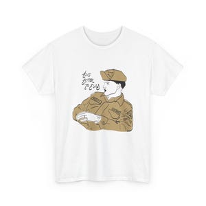 Elvis Love Letter Unisex T-Shirt, Handgezeichnetes Elvis Art Shirt, Vintage Militär Tribut, Siebdruck Baumwolltop, Musikliebhaber Geschenk
