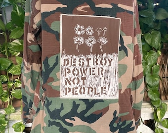 Destroy Power Not People Camo Jacket – Woodland Army Jacket – Cosmos Flower Punk Patch – Back Patch Military Rework – Crass-Inspired – 46"