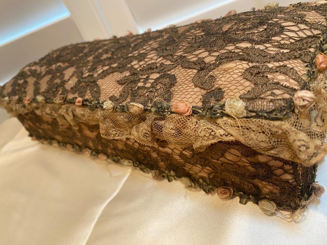 Breathtaking and Incredible Ribbon Work Metallic Lace Box Antique - Etsy