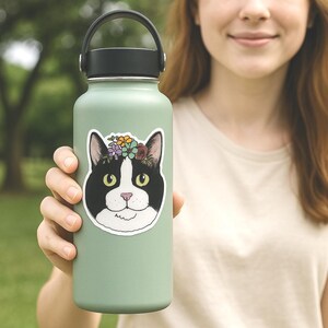 Adesivo in vinile con motivo a gatto in smoking, motivo: gattino bianco e nero, accessorio floreale, decorazione per laptop, dimensioni: bellissimi occhi, idea regalo per amanti dei gatti, infermiere