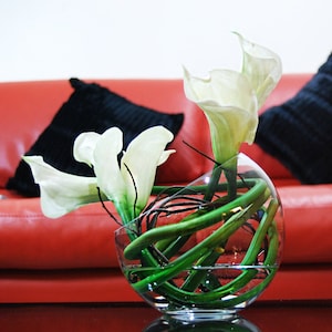Arreglo de lirios de cala blancos con tacto real: centro de mesa con flores artificiales imagen 2