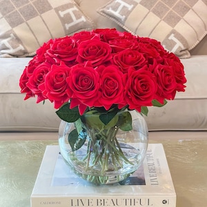 Rose Silk Flower Arrangement-Real Touch Rose Centerpiece-Silk Floral Arrangement-Table Arrangement-Roses in Faux Water-Valentine Arrangement