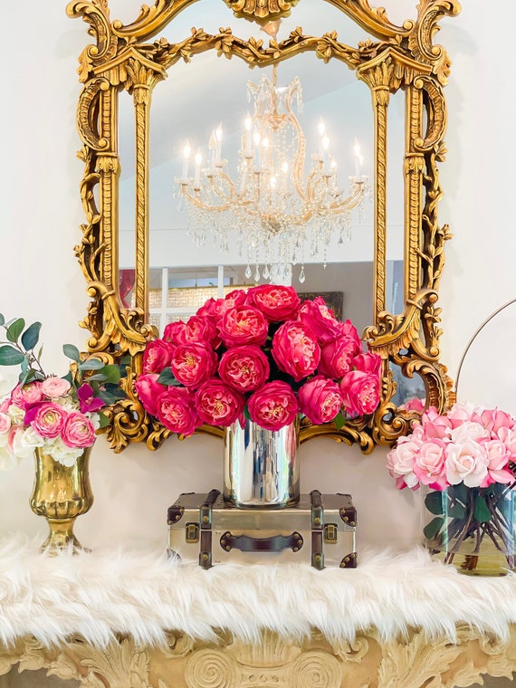 Luxury Arrangement-unique Modern Arrangement-large Austin Roses Real Touch  Flower Arrangement-fuchsia Centerpiece in Gold Vase Home Decor 