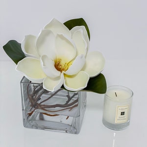 Magnolia Flower Arrangement-Premium Magnolia Floral arrangement-Magnolia Centerpiece-Faux REAL TOUCH Cream Magnolia Magnolia Arrangement image 3