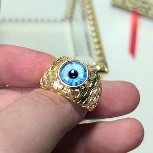 Checked Eyeball Ring, Checkered Eye Ring, Monster Ring, Adjustable Ring, Gold-plated Brass, Eyeball, Eye, Costume Jewelry, Statement, Weird
