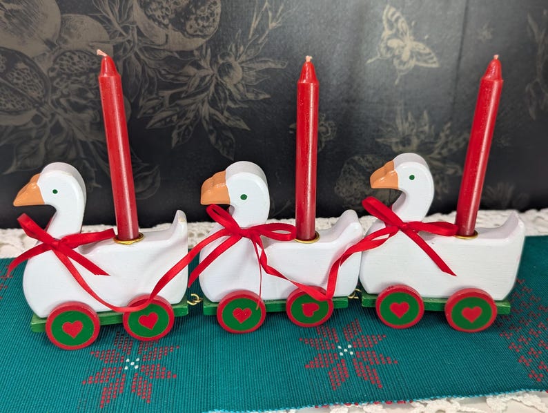 Vintage//geese Train Candle Holder With Vintage Candles and Mini Runner