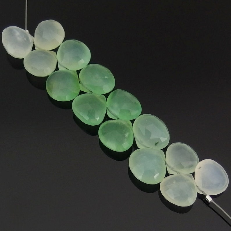 Chrysoprase Heart Briolettes, Faceted, 8.5-9.5 x 9-10 mm, Set of 14 image 3